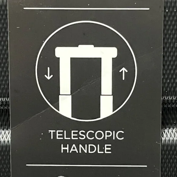 TRAVELERS CLUB Camilla Collection 20” Hardshell Expandable Carryon Suitcase NWT - Picture 9 of 16